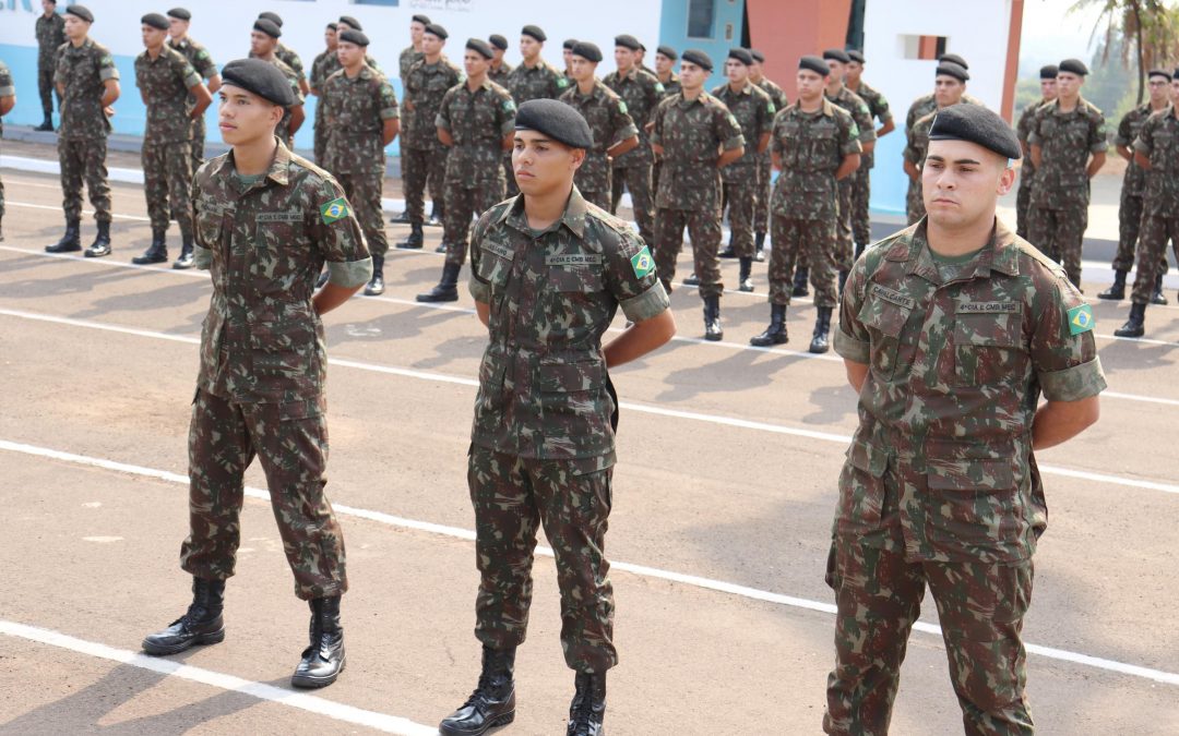 Vereador Gláucio Cabreira representa legislativo jardinense em evento dedicado ao Dia do Soldado