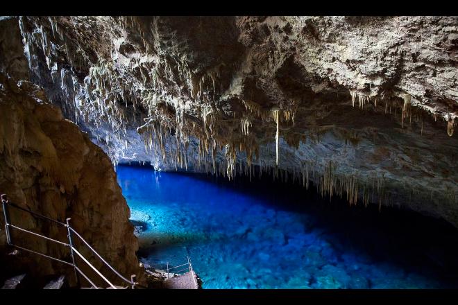 Governo autoriza cessão da Gruta do Lago Azul ao município de Bonito