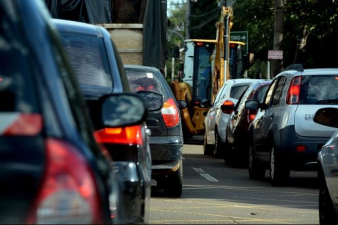 Pagamento de licenciamento veicular começará no mês que vem; Confira o calendário