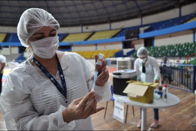 Saúde espera regularizar segunda dose até sábado em Mato Grosso do Sul