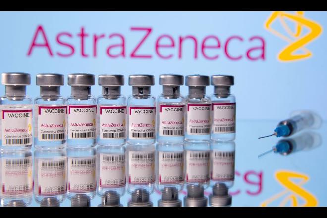 Estudos avaliam vantagens de maior intervalo da vacina AstraZeneca