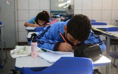 Alunos de Campo Grande completam primeira semana em ensino presencial escalonado