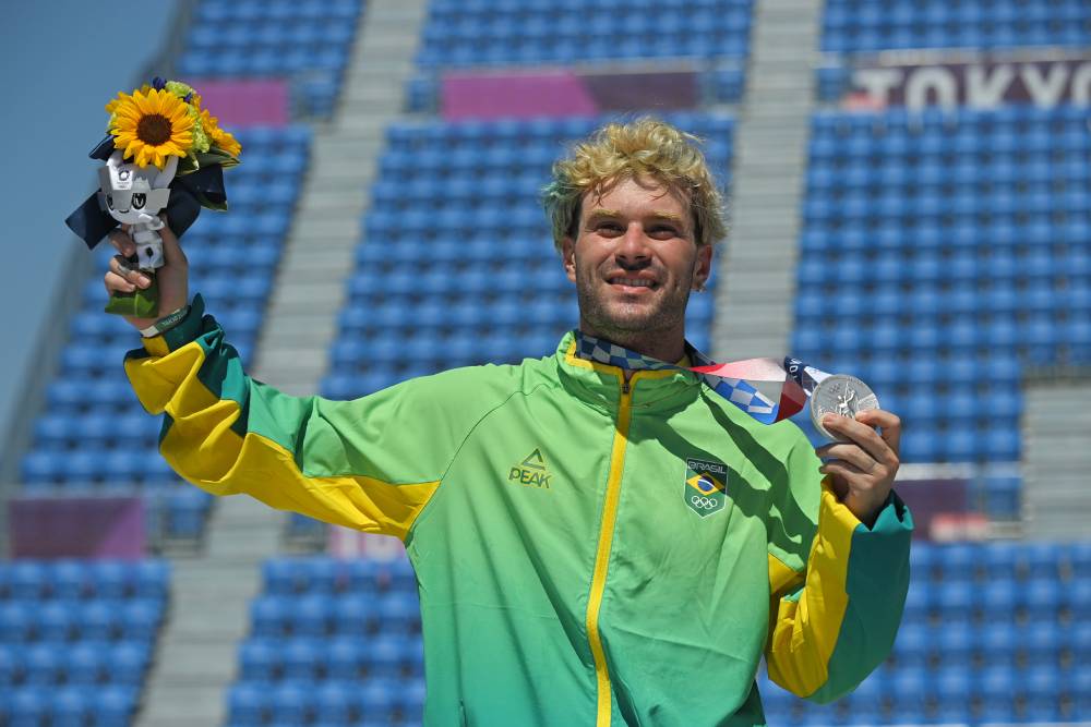 Pedro Barros fatura a prata no encerramento do skate nos Jogos de Tóquio