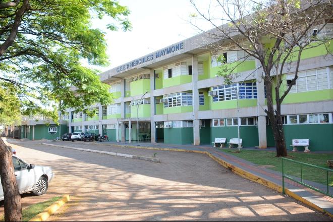 Escolas da rede estadual voltam 100% ao presencial em outubro