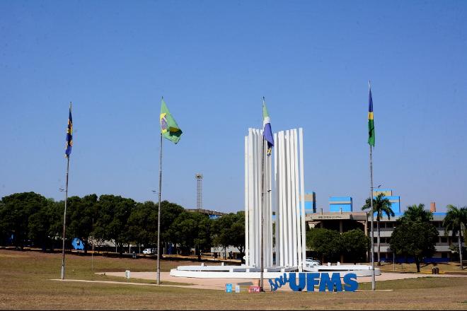 UFMS abre processo seletivo para contratar professores substitutos com 38 vagas