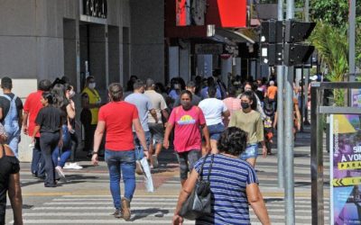 Na Capital, intenção de consumo em dezembro teve melhor nível em quase dois anos