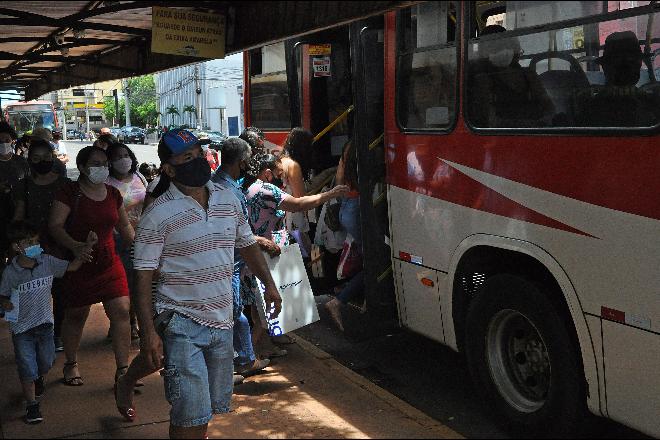 Antes de aprovar isenção do ISS, Câmara Municipal vai exigir melhorias no transporte coletivo