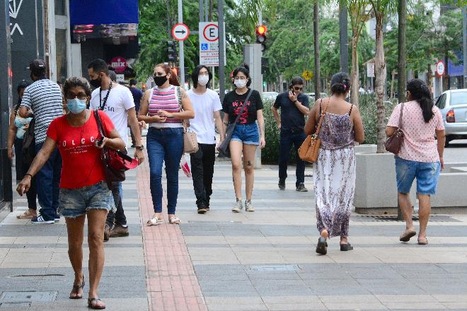 ICF cresce mais uma vez, mas ainda não atinge zona positiva