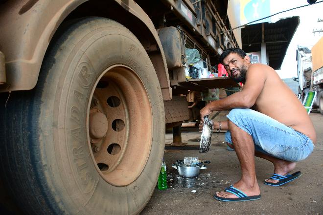 Lei sancionada por Bolsonaro pode deixar o diesel mais caro no Estado