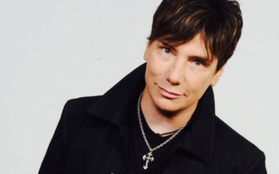 Eric Martin do Mr Big chega ao Brasil em março para série de shows