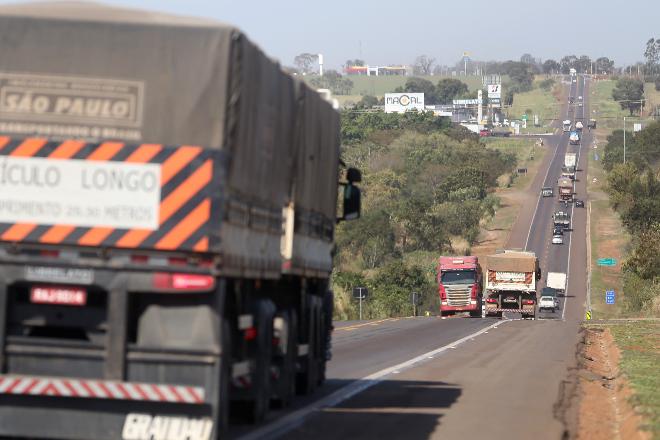 Com alta na produção de grãos, MS precisa diversificar os modais de transporte