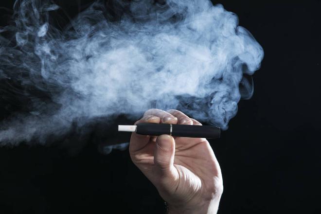 Minimizando alcance, gerente da Anvisa defende proibição de cigarro eletrônico