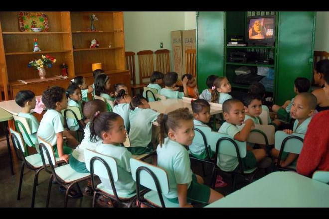 STF começa a julgar garantia de vagas em creches e na pré-escola