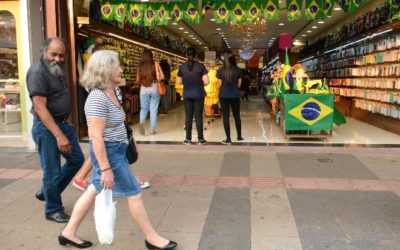 Eleições, Copa do Mundo e festas de fim de ano trazem consumo e incertezas