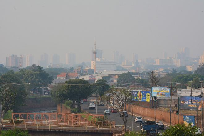 Fumaça de queimadas faz qualidade do ar na Capital chegar ao pior patamar já registrado