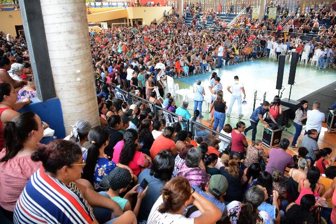 Governo realiza entrega de cartões do Mais Social para 1.643 famílias de Campo Grande