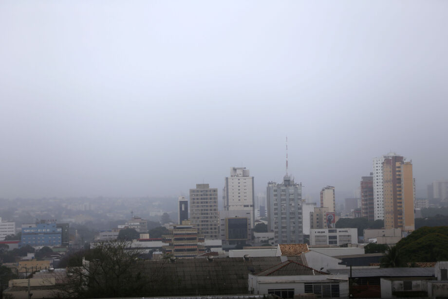 Temporada de chuva começa e tempo fechado segue até sábado