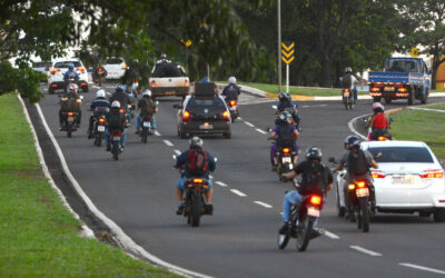 Menor média de carros por habitante não livra Estado de trânsito já caótico