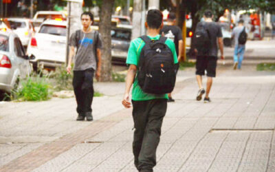 Evasão escolar no Ensino Médio voltou a crescer no Estado em 2021