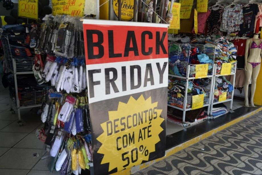 Falsas ofertas e atraso na entrega lideram reclamações no início da Black Friday