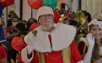 A 50 dias do Natal, Papai Noel chega mais cedo com descontos especiais em lojas do centro