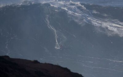 Surfista de ondas gigantes, Márcio Freire morre após queda em Nazaré