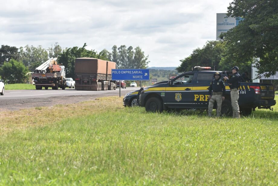 Após interdições por golpistas, BR-163 amanhece sem pontos de bloqueio