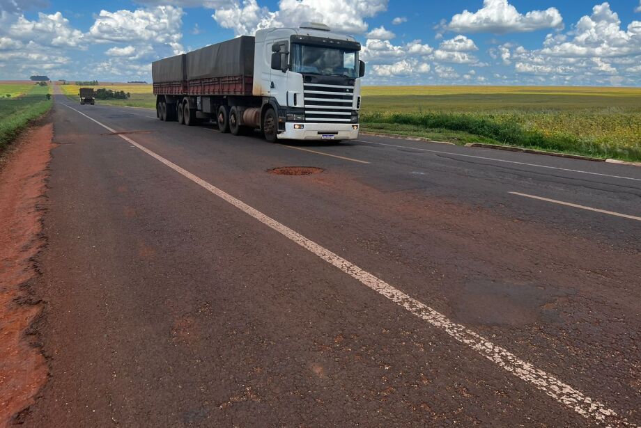 Rodovia que vai auxiliar a Rota Bioceânica está abandonada