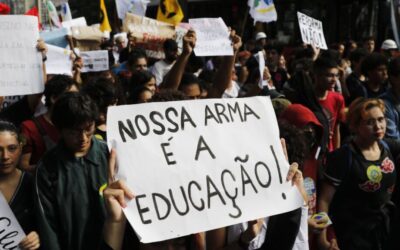 Governo suspende cronograma de implementação do Novo Ensino Médio