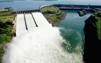 Após 80 dias aberto, vertedouro de Itaipu deve ser fechado na segunda-feira