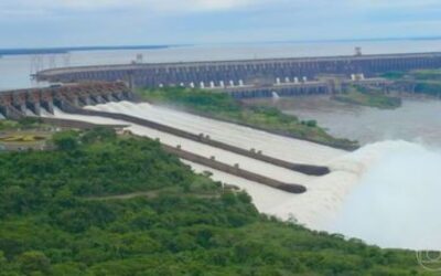 Brasil e Paraguai fecham acordo sobre custo da energia de Itaipu