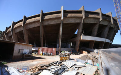 Reforma no estádio Morenão, prometida para início do Estadual, só deverá ser entregue em 2024