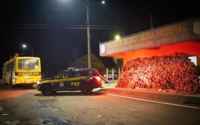 Suspeito de tráfico carregava 2,8 toneladas de maconha em ônibus escolar