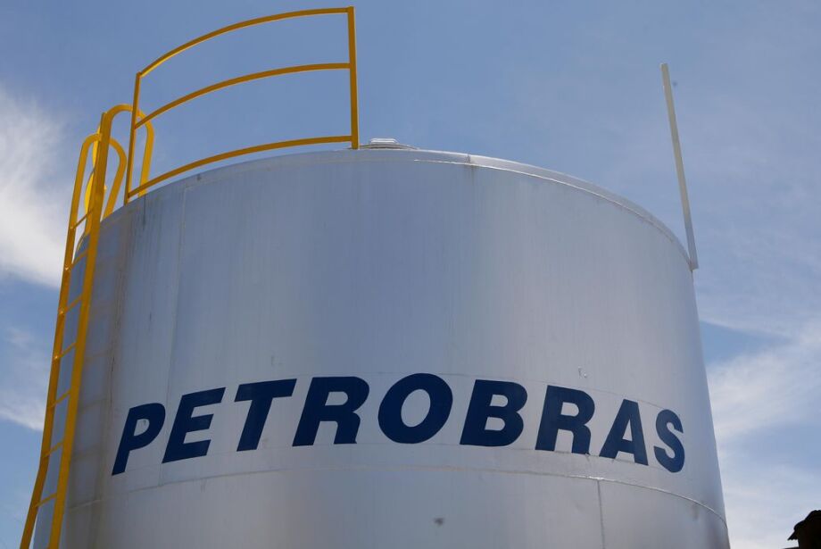 Petrobras anuncia distribuição de R$ 24 bilhões em dividendos