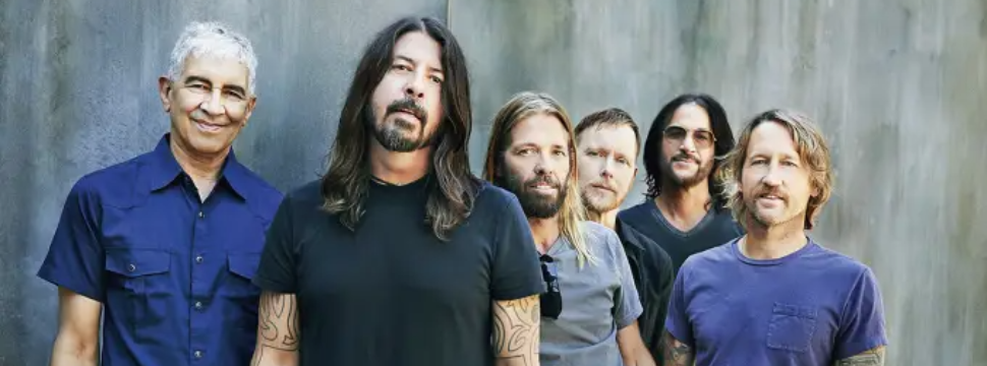 Foo Fighters anunciam show solo em Curitiba em setembro de 2023