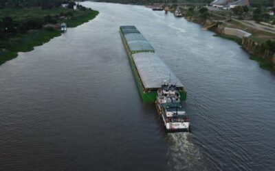 Transporte pela hidrovia cresce 80% e Porto Murtinho deve exportar até 1,2 milhão de toneladas neste ano