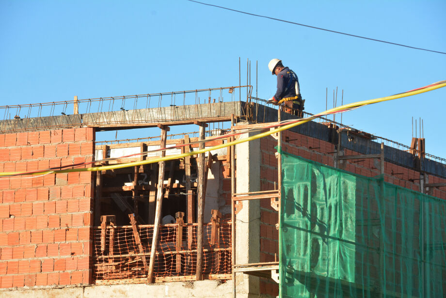 Construção civil reduz a projeção de crescimento para este ano