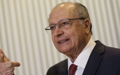 “Reforma tributária tem que ser agora”, defende Alckmin