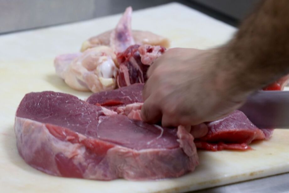 Aumento na produção de carnes deve reduzir preços para o consumidor