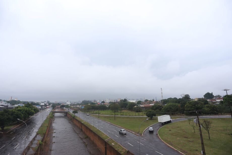 Frente fria chega com volume baixo de chuva a MS