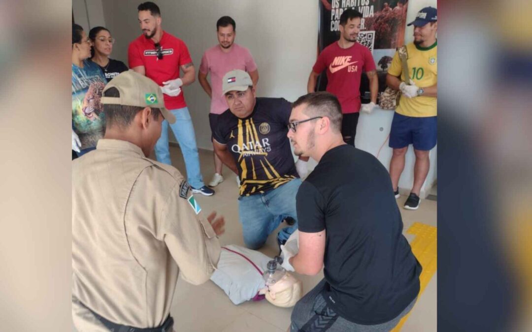 Guias turísticos de Bonito recebem curso de salvamento na água e atendimento pré-hospitalar