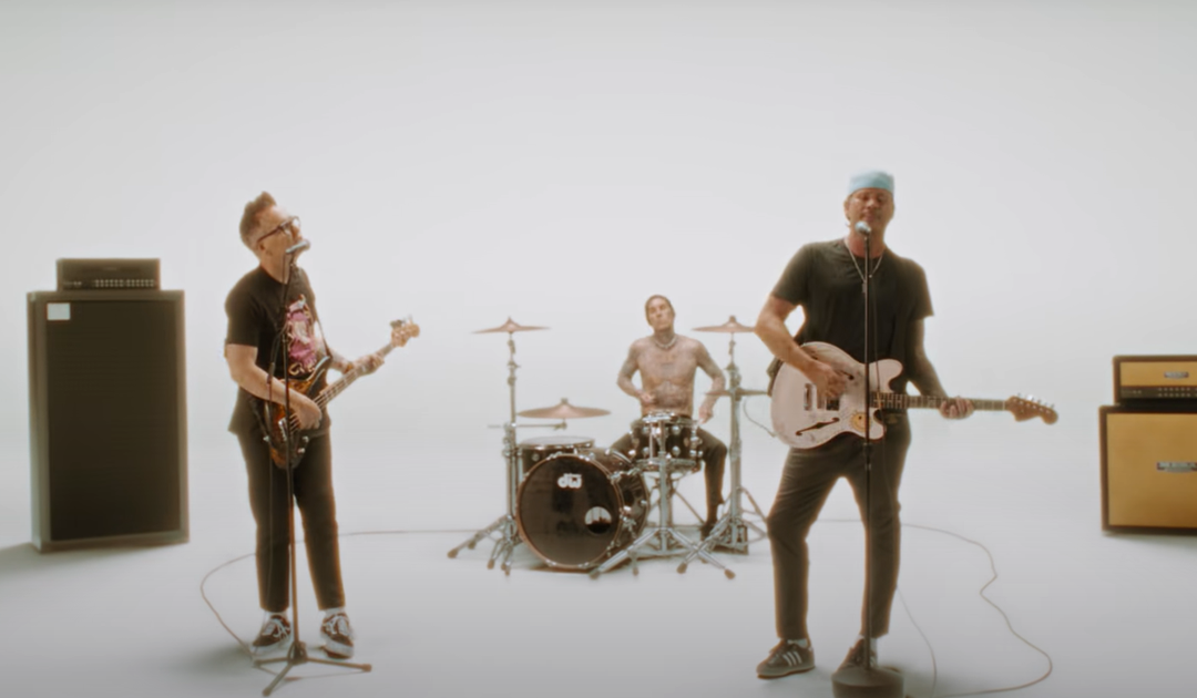 Blink-182 lança single e clipe “One More Time”; assista