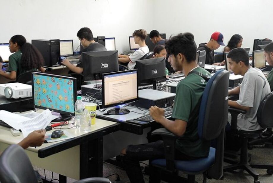 Projeto quer levar internet a centenas de escolas em Mato Grosso do Sul