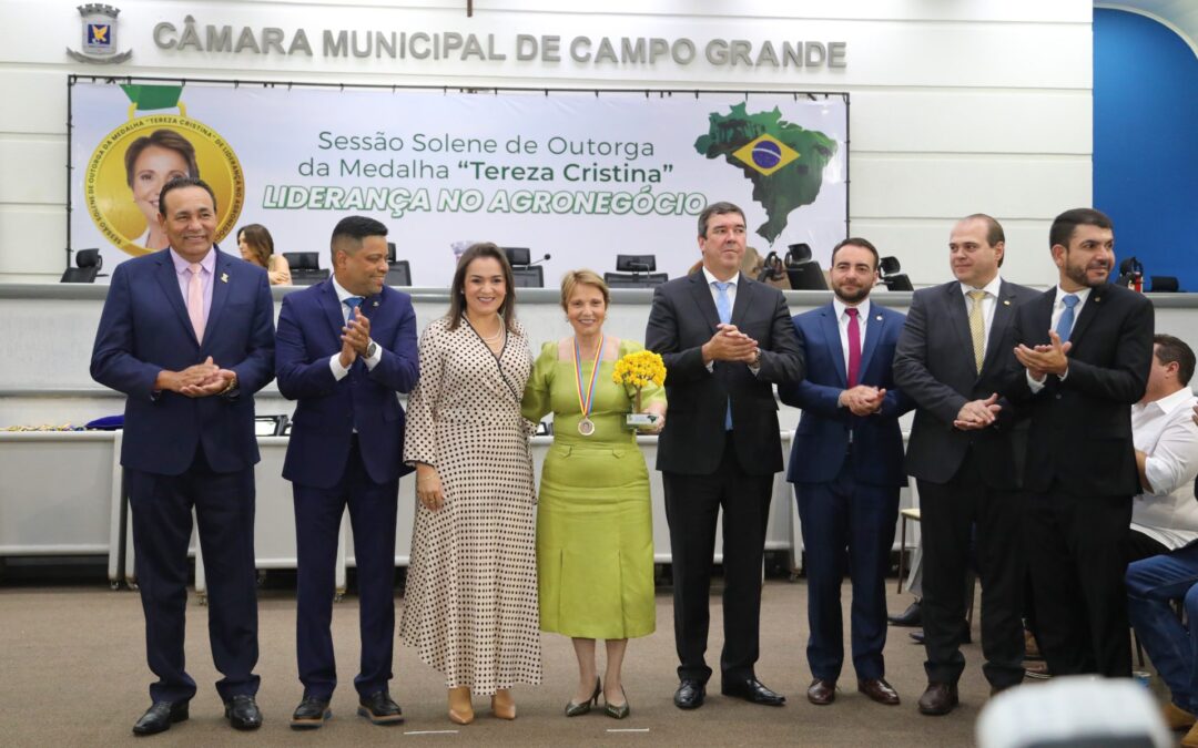 Com apoio ao desenvolvimento do agronegócio em MS, Riedel é homenageado pela Câmara da Capital