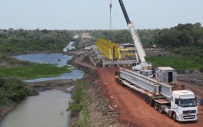 Obras de pontes de concreto avançam em Porto Esperança, prometendo desenvolvimento e integração