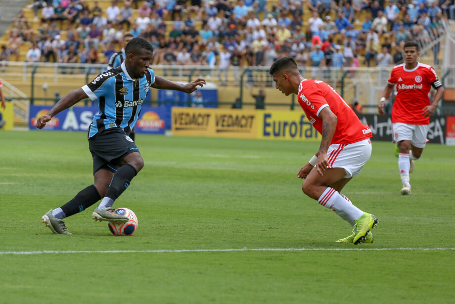 Palmeiras e Santos defendem os 100%; Atlético-MG e Cruzeiro buscam classificação