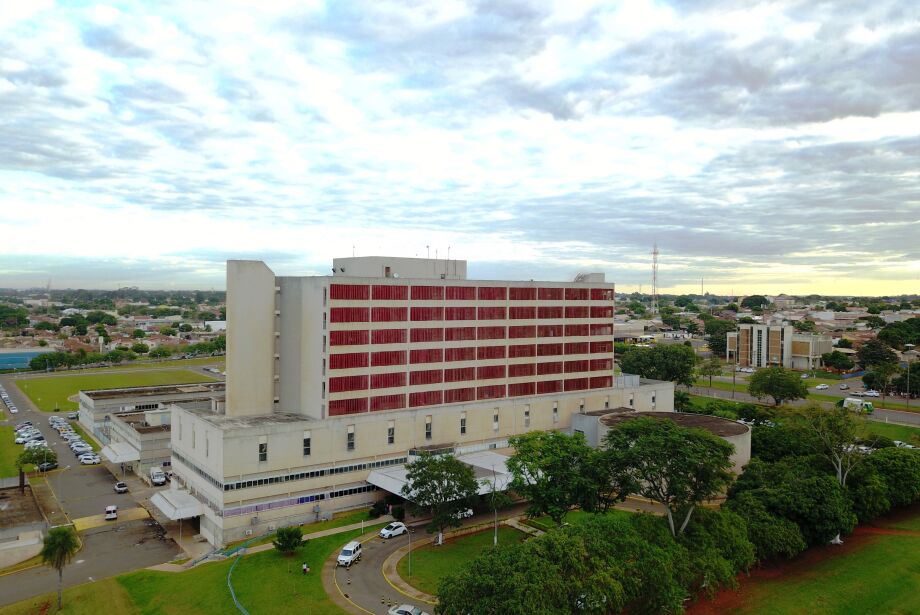 Hospital Regional suspende cirurgias devido à surto de Covid-19