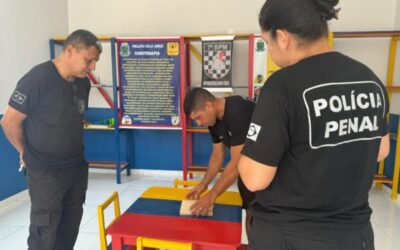 Móveis confeccionados em presídio de Aquidauana são doados a projeto de assistência infantil